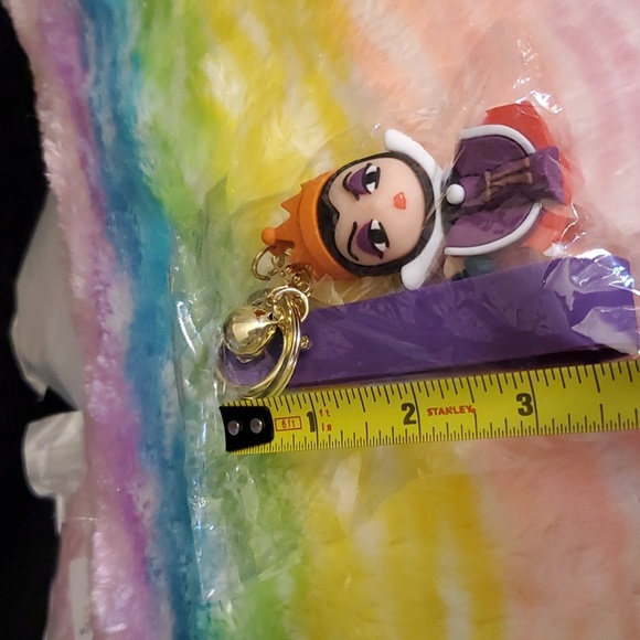 Disney Snow White Villian Keychain - Picture 6 of 7